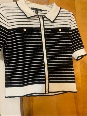 Liteweight sweater. Spare room